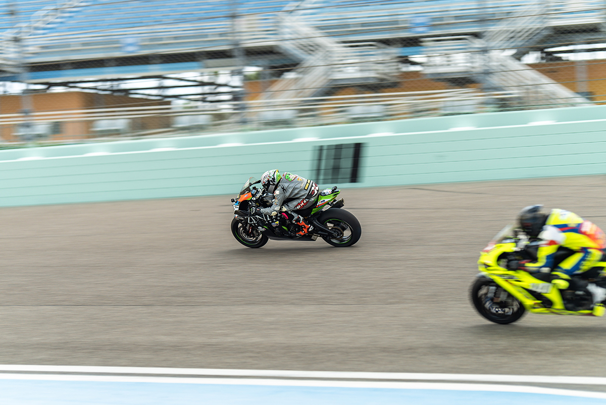 Mesa Takes the Sunoco SuperBike 1000 Grande Corsa Win in Miami!